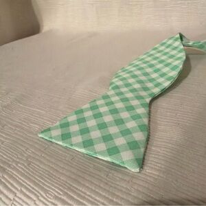 Vineyard Vines Mint Gingham Bow Tie